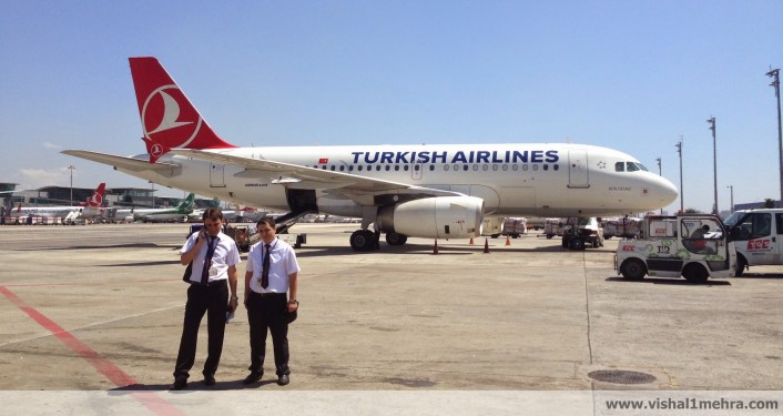 Turkish Airlines A319 at Istanbul Airport