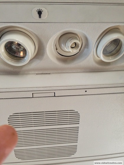 Jet Airways Domestic - Faulty overhead knob